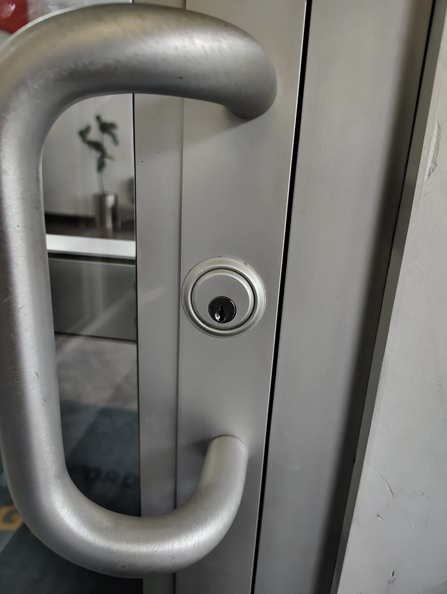 Professional Door Lock and Handle Installation